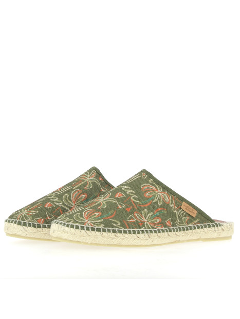 inte26-109maui kaki